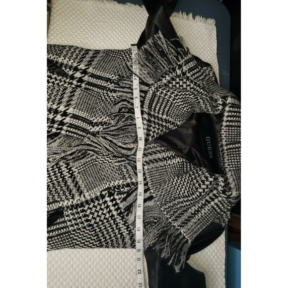 Guess Women's Wool Blend Faux Leather Arms Fringe Trim Plaid MOTO Jacket Sz M - Picture 4 of 10